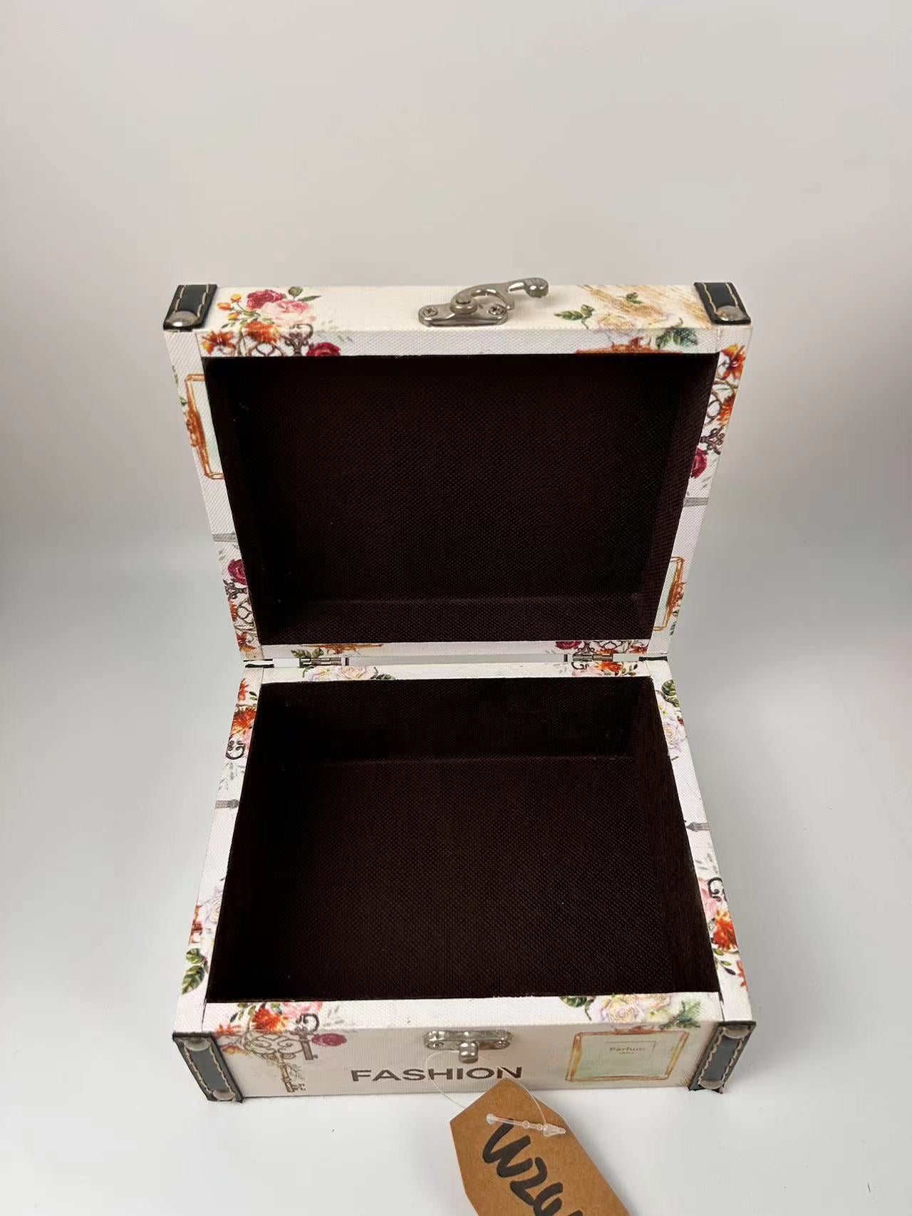 W244-Wooden Box