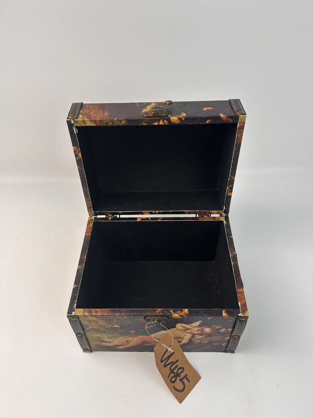 W485-Wooden Box