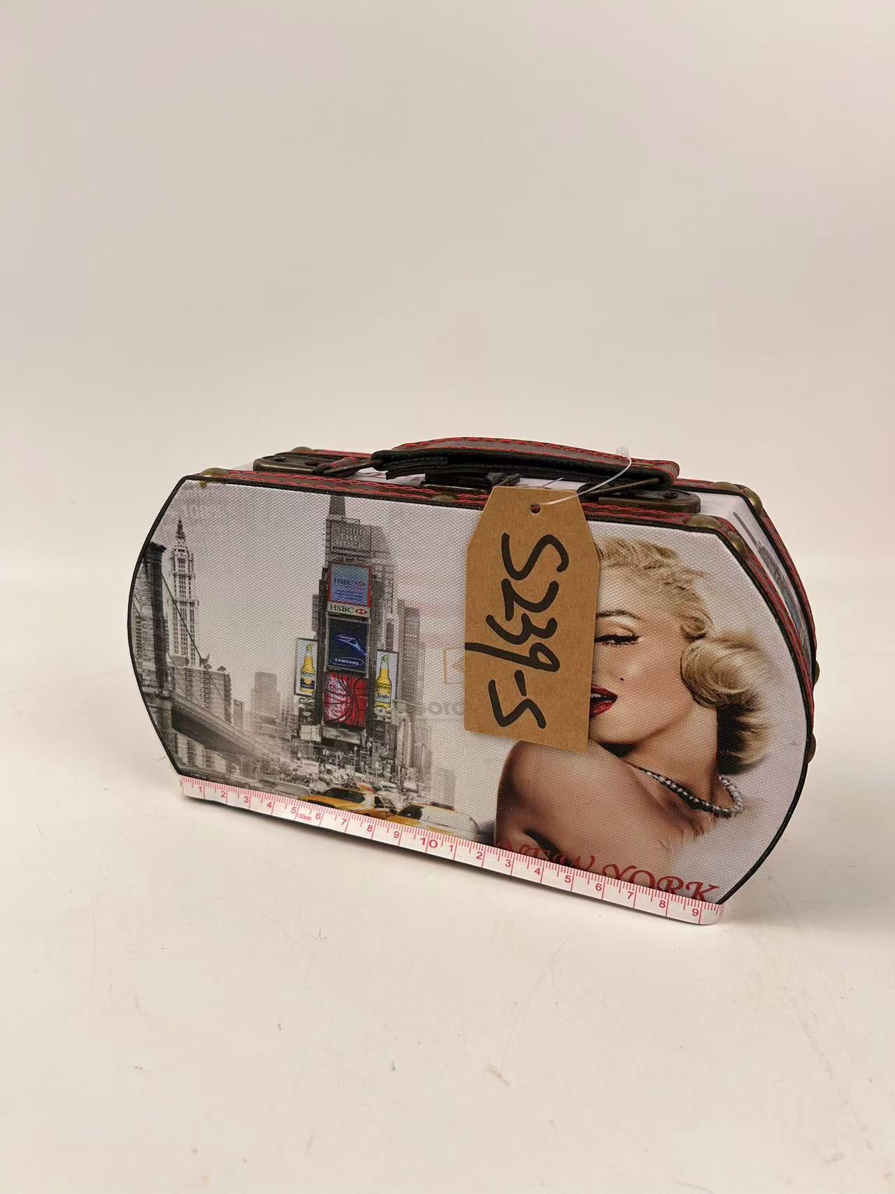 S239-Suitcase