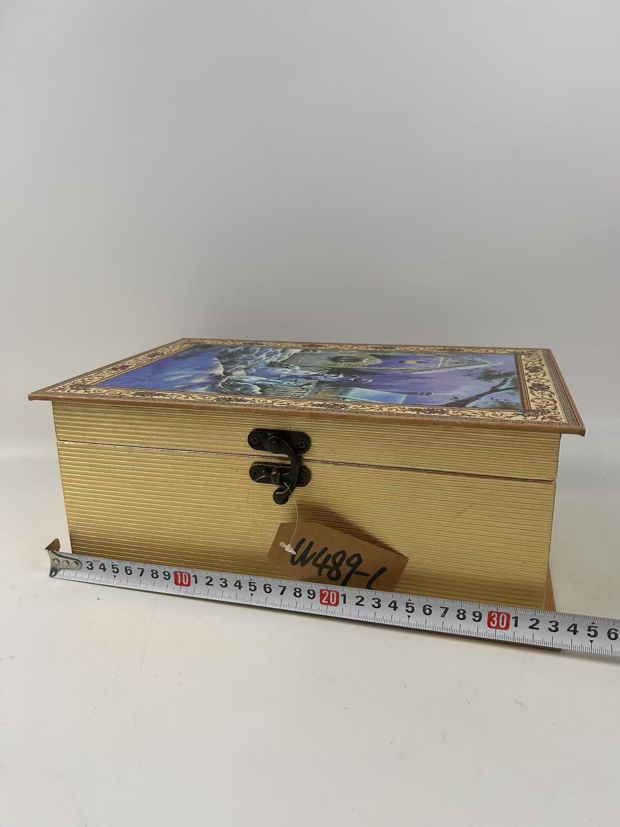 W489-Wooden Box