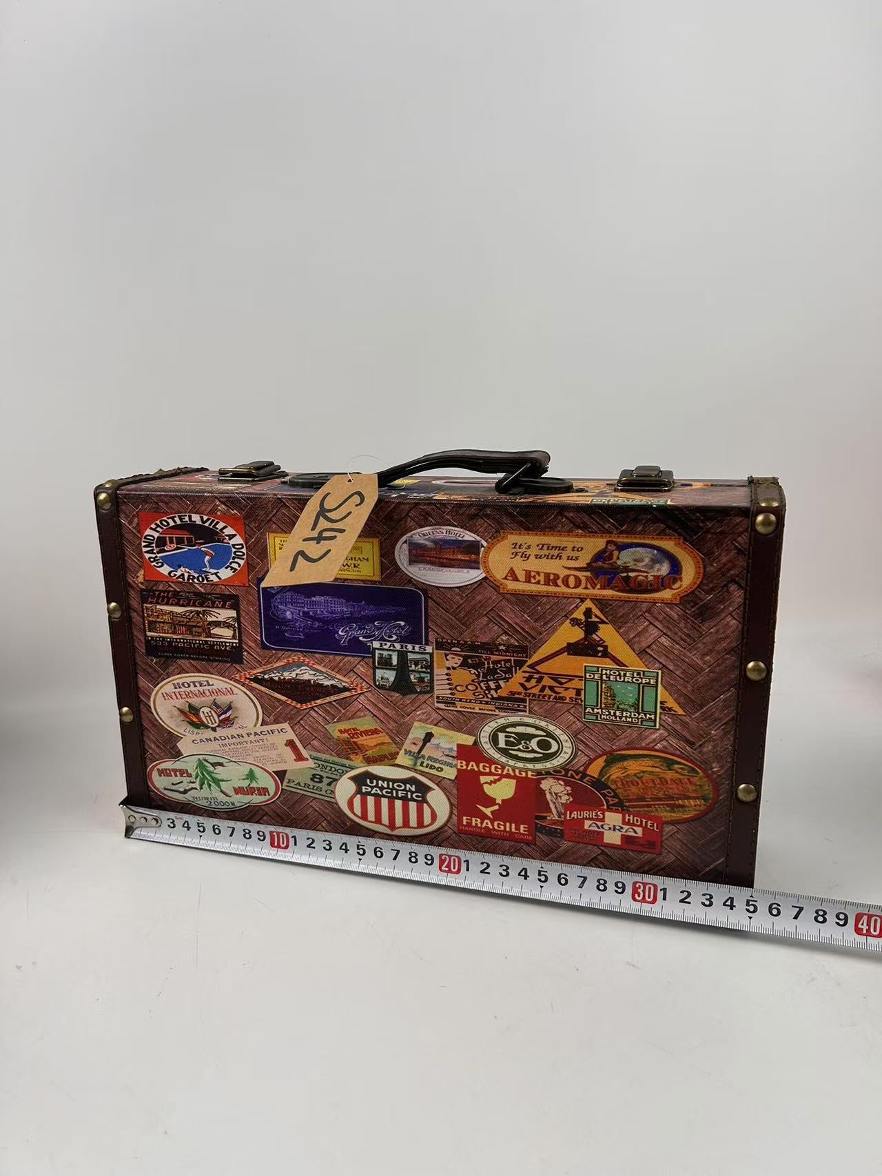 S242-Suitcase