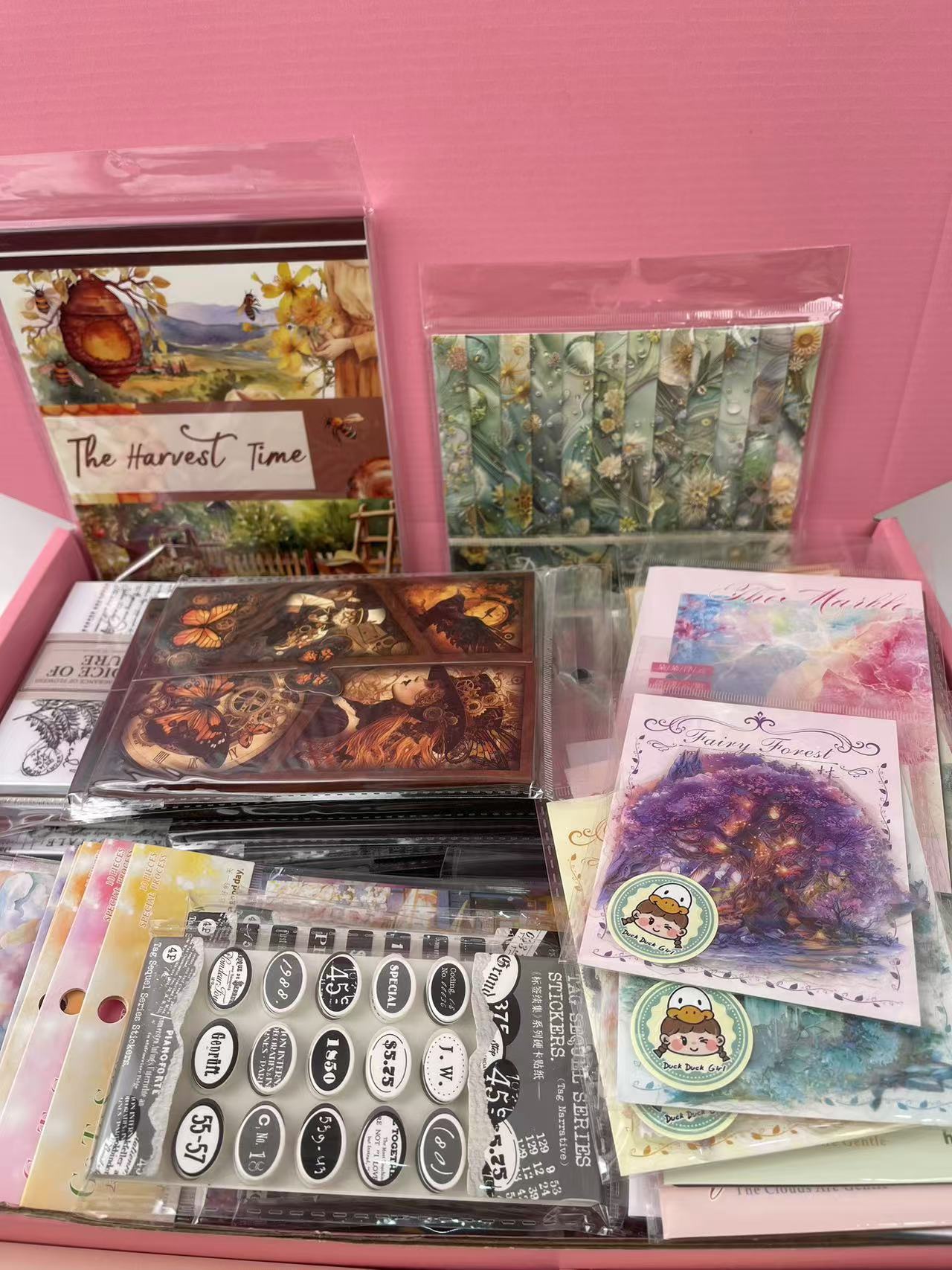 November (monthly box)(MLNOVS113101-1)