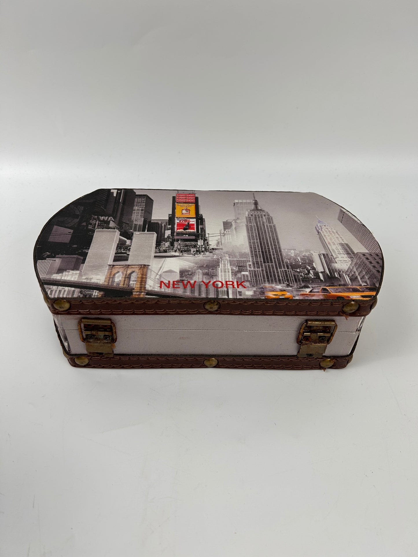 S65-Suitcase