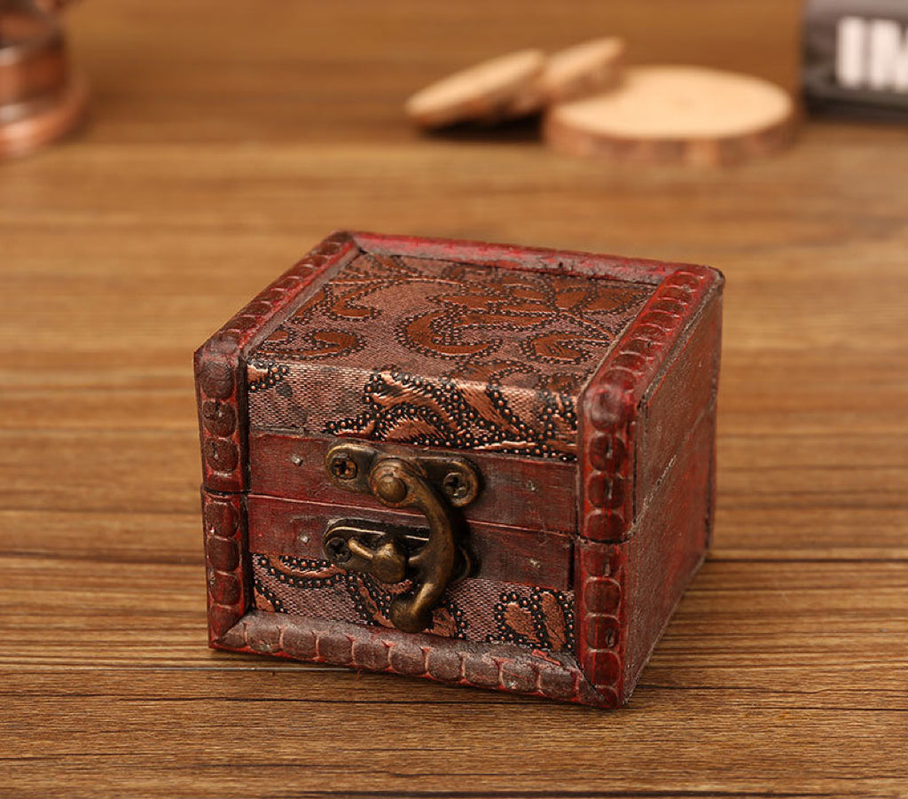 100g Charms+A Wooden Box(Pick Online)