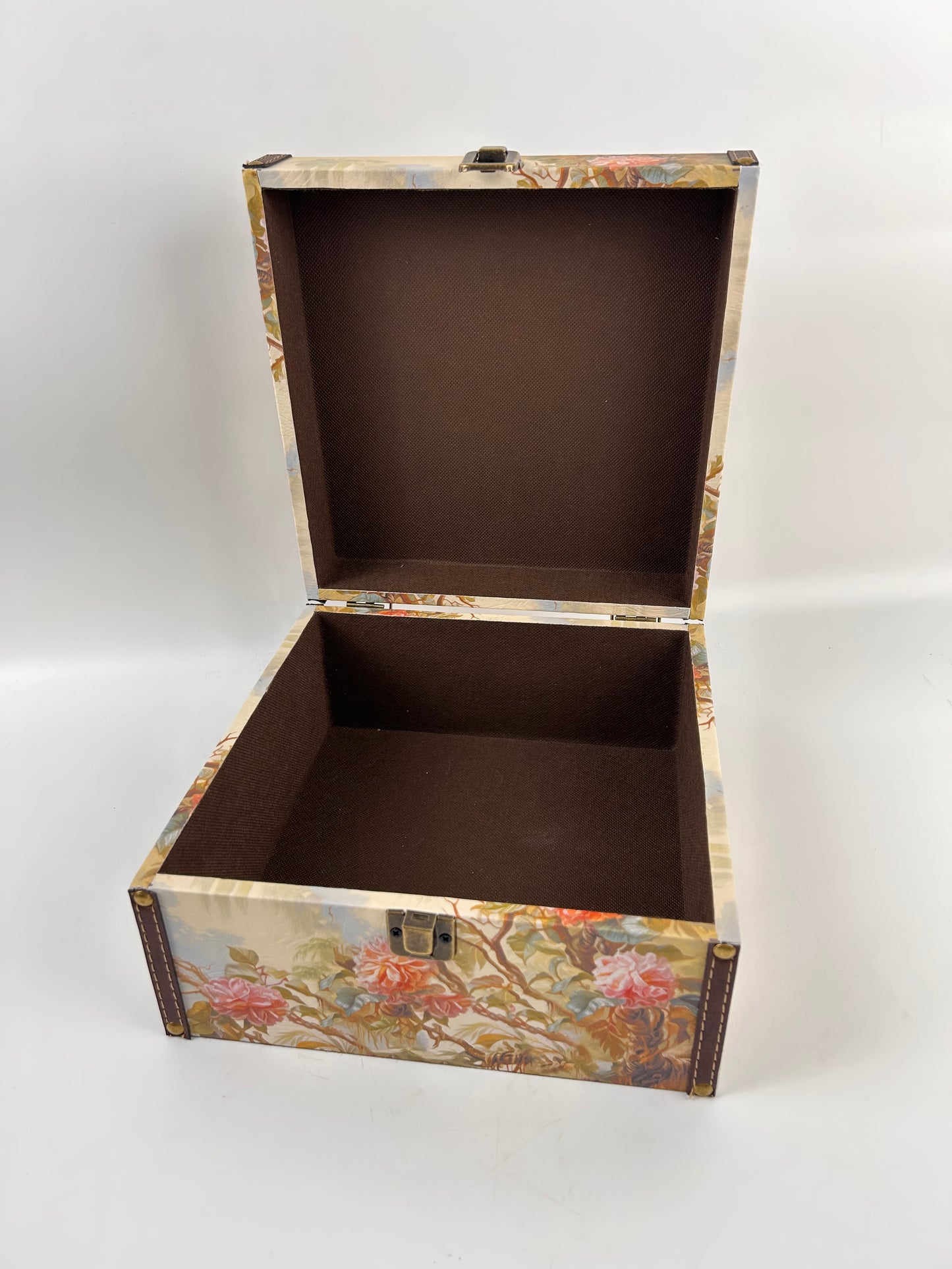 A5-Peacock Wooden Box(Will Arrive on 20th May)