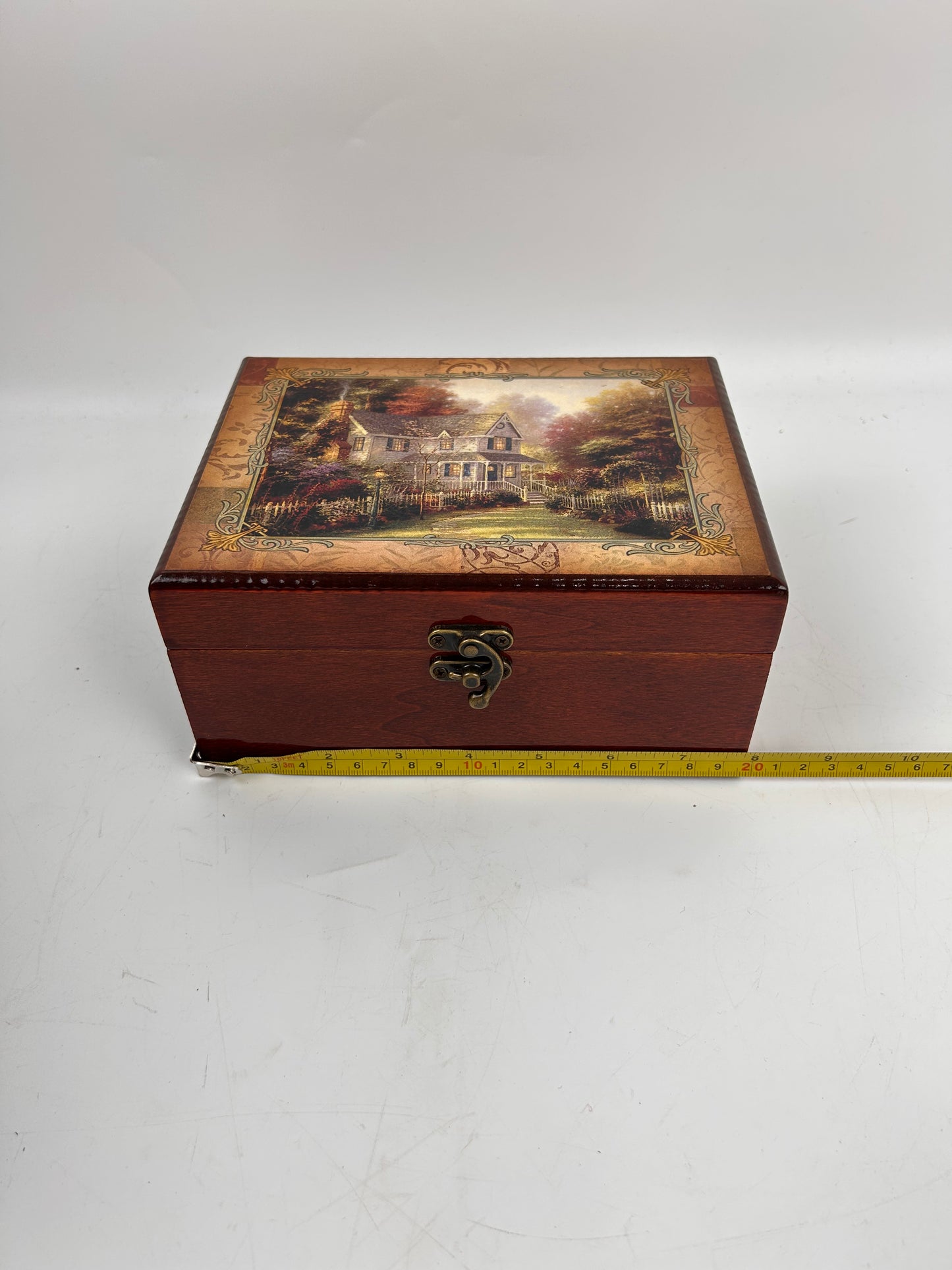 W153-Wooden Box