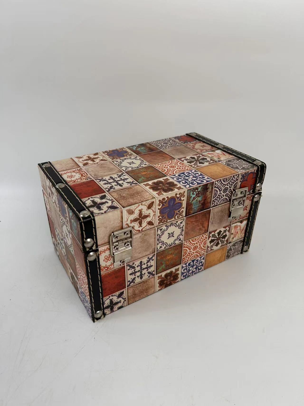 W215-Wooden Box