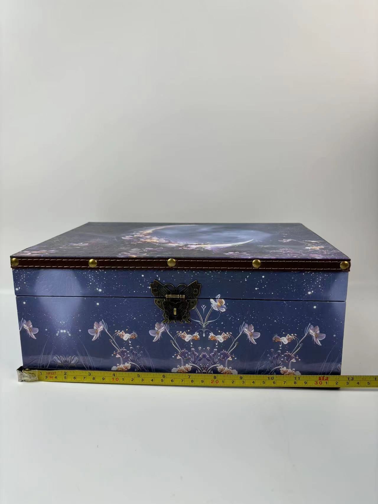 A8-Moon Wooden Box(arrive within 7 days)