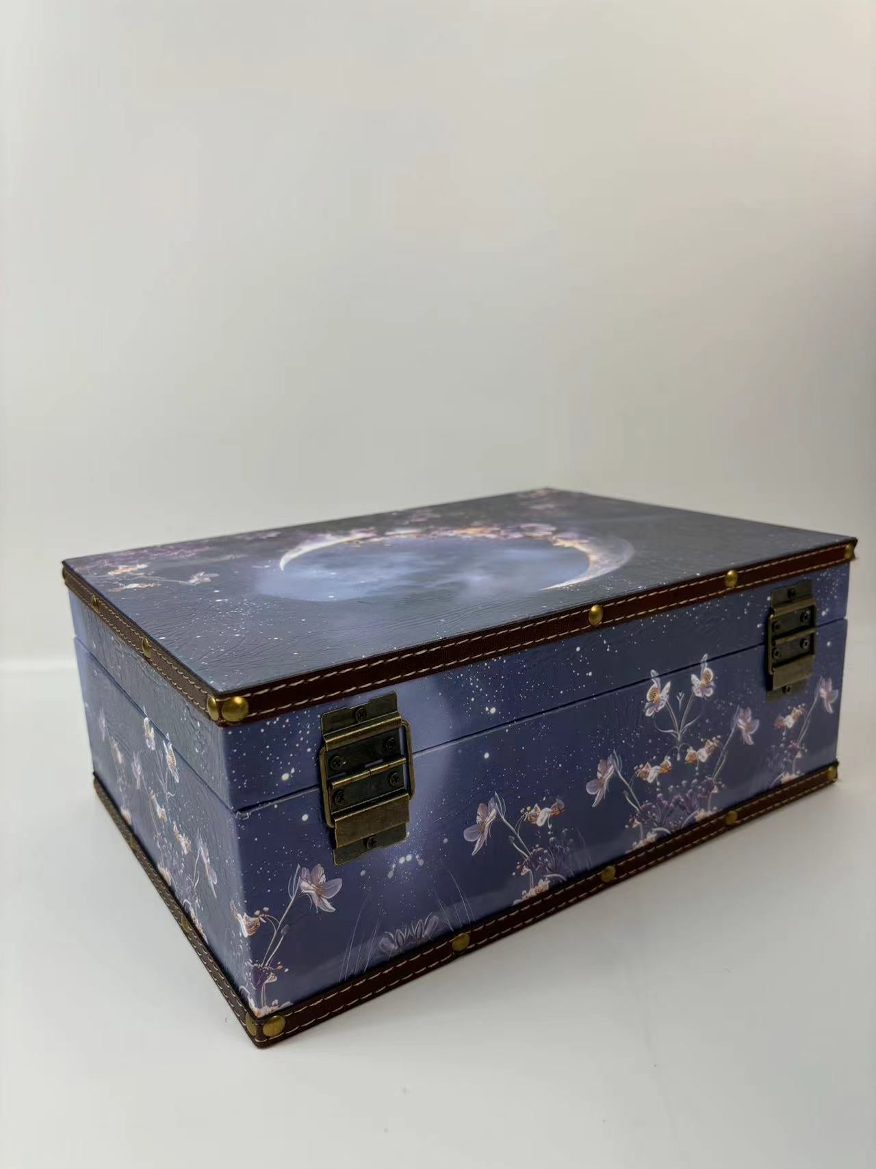 A8-Moon Wooden Box(arrive within 7 days)