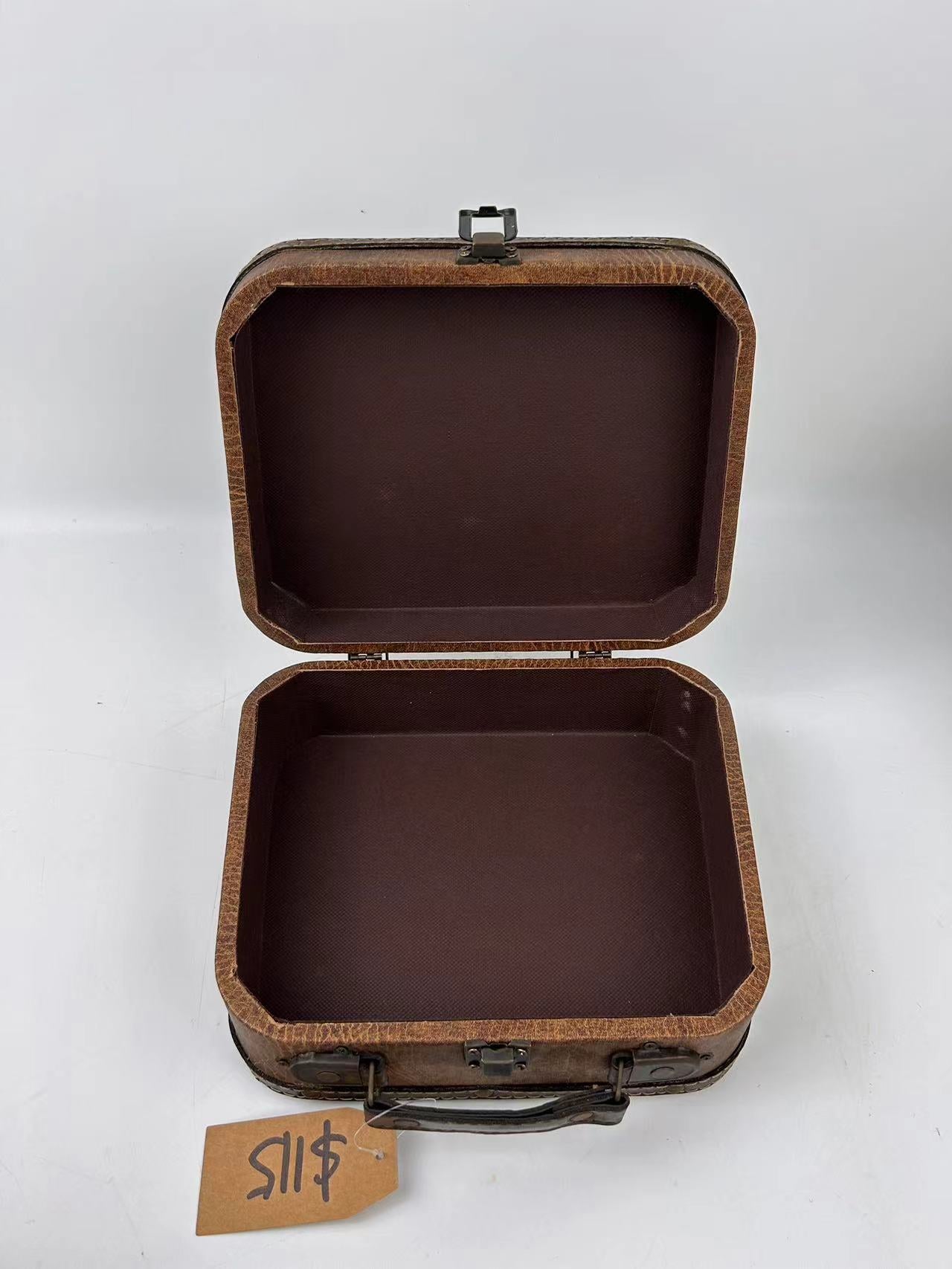 S181-Suitcase