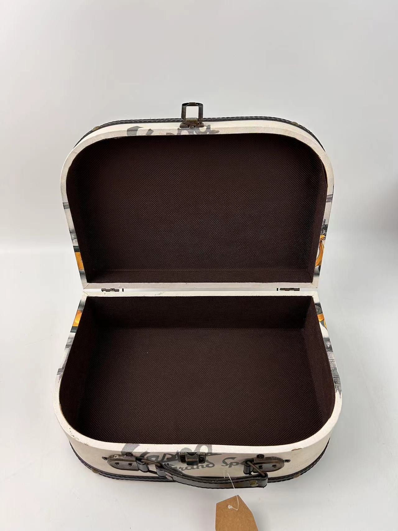 S186-Suitcase