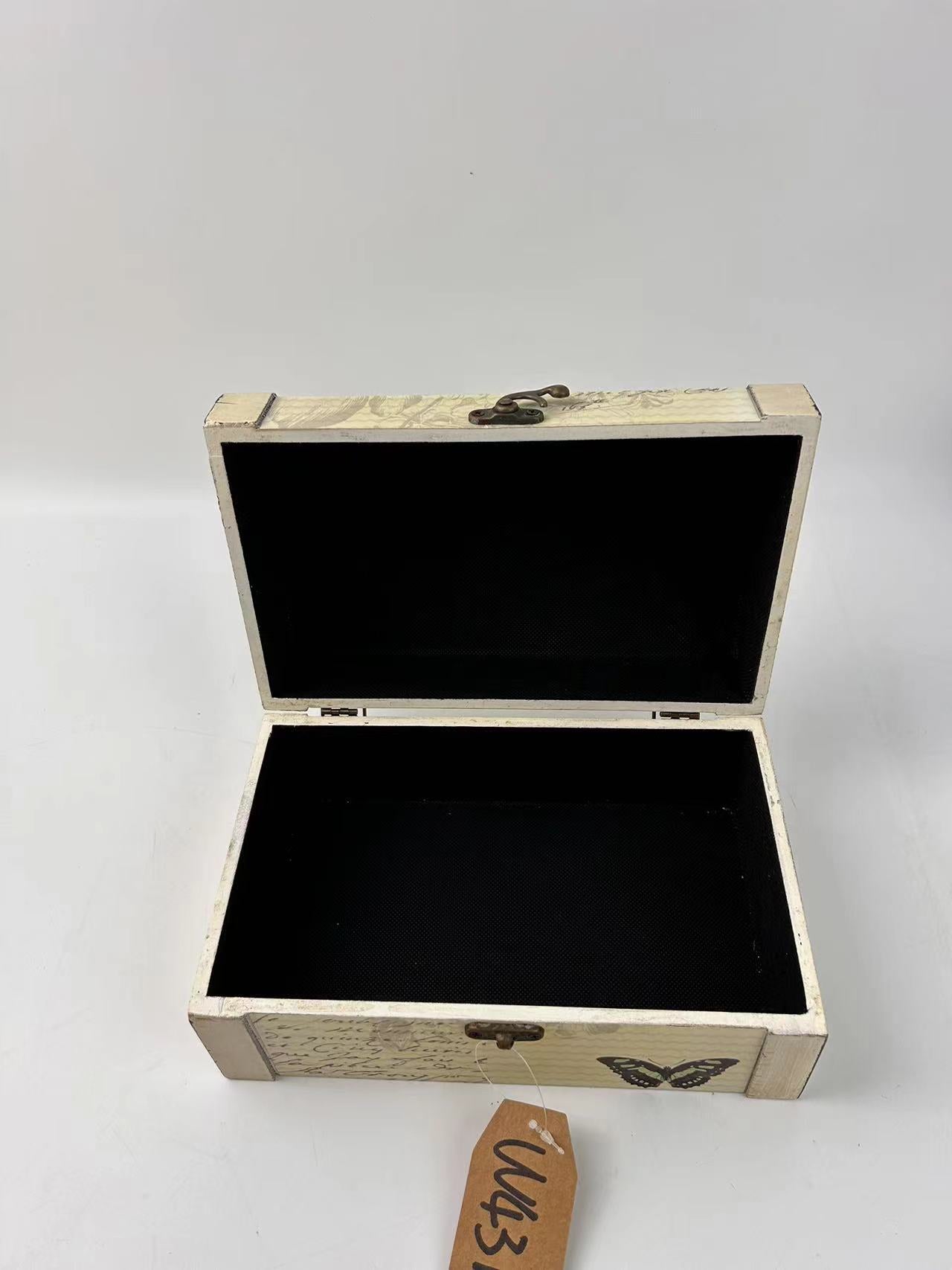 W431-Wooden Box