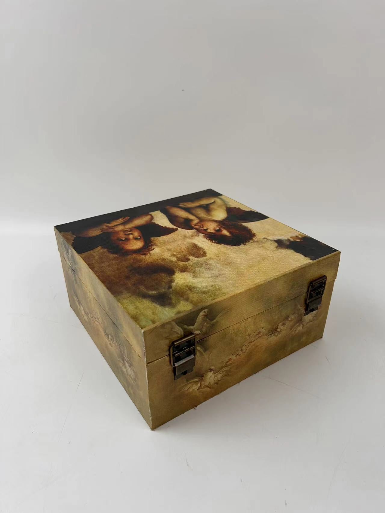 W435-Wooden Box