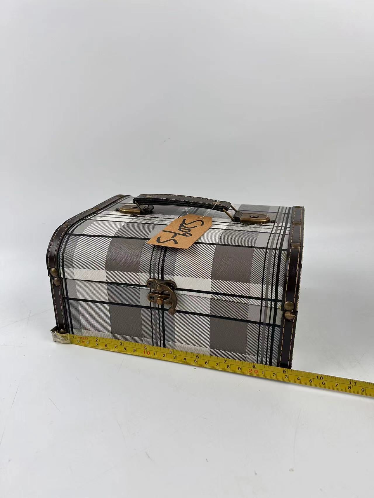 S209-Suitcase