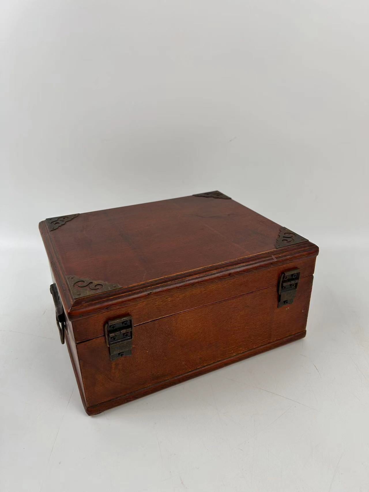 W473-Wooden Box