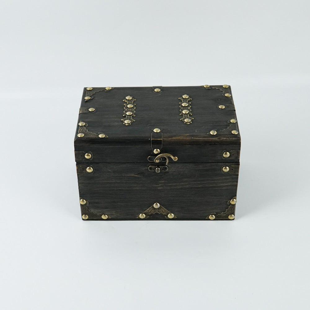 W69-Wooden Box