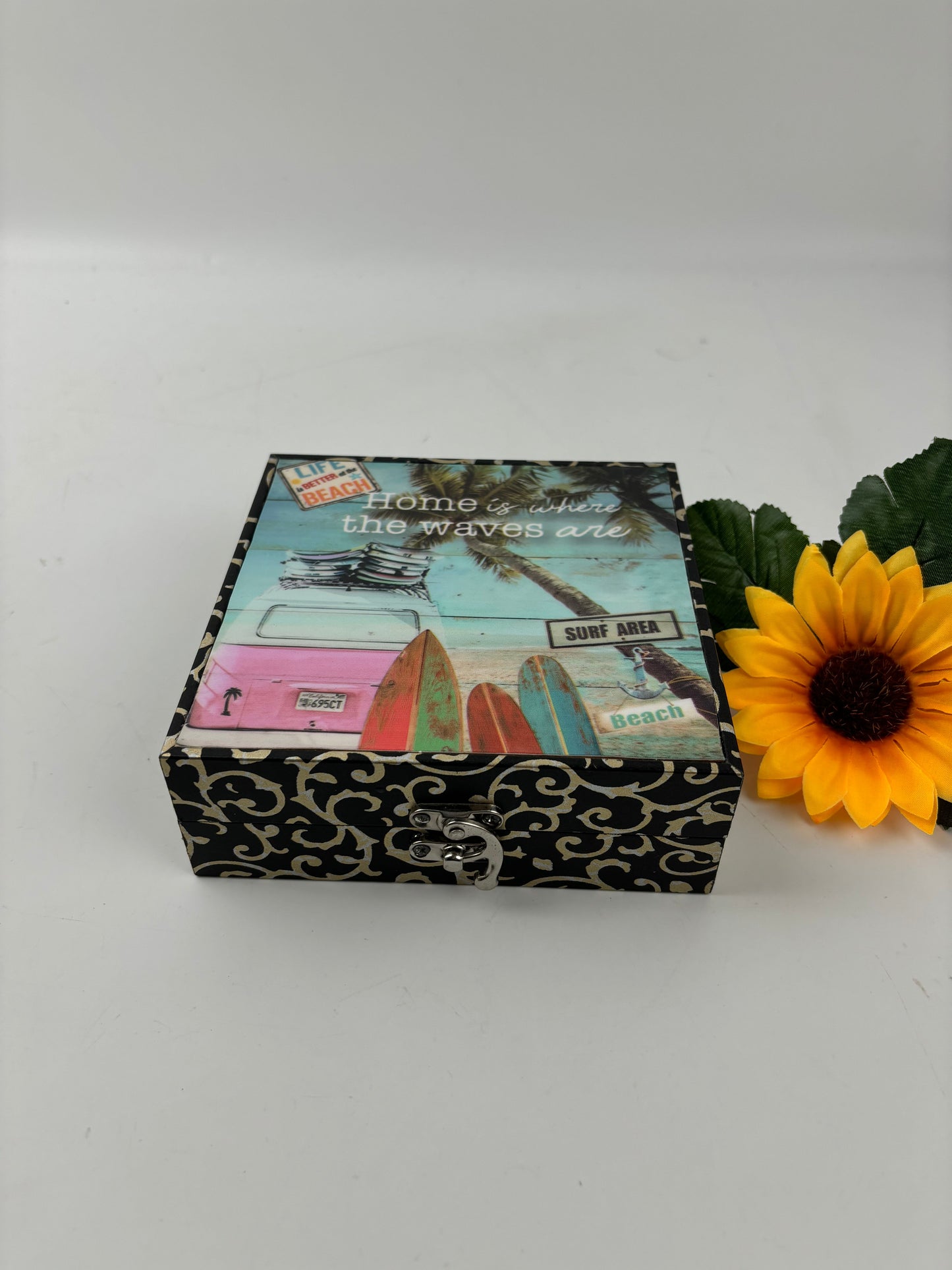 Medium size deco-box (AUM101103)